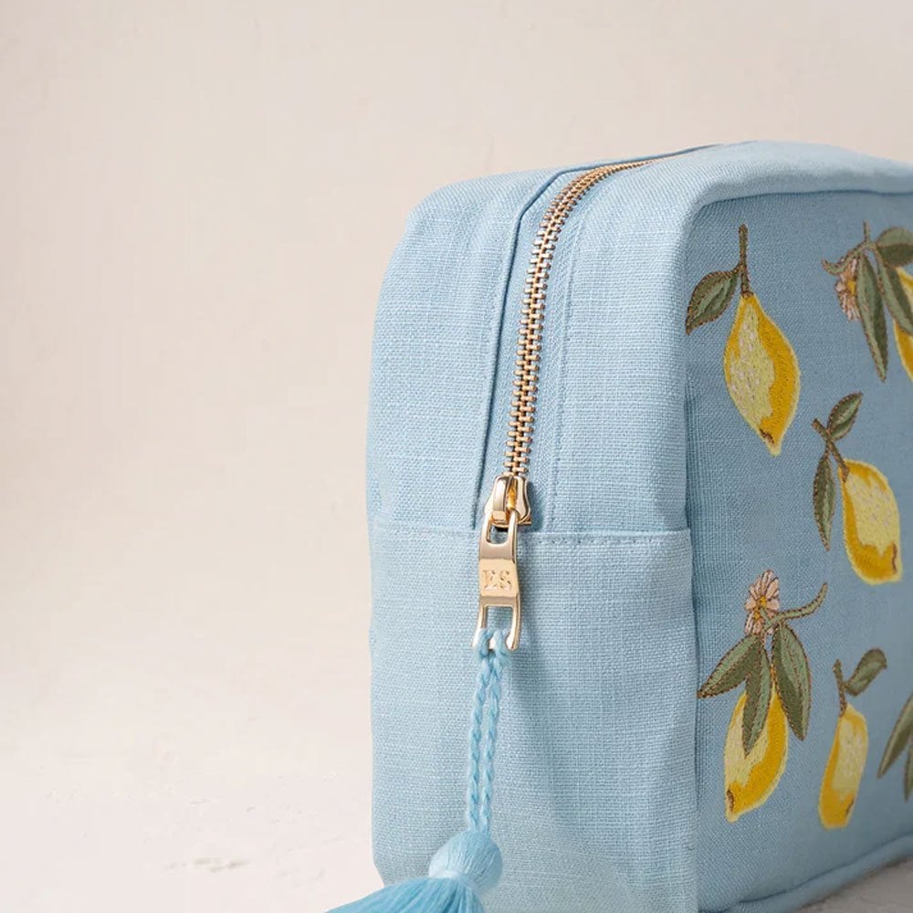 Elizabeth Scarlett Wash Bag Lemon Blossom