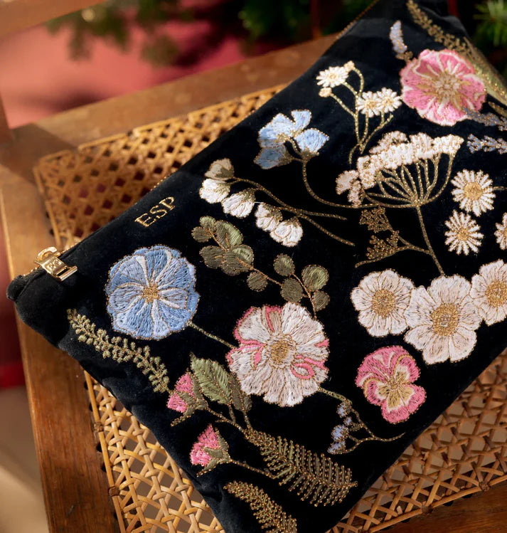 Elizabeth Scarlett Everyday Pouch Pressed Flowers