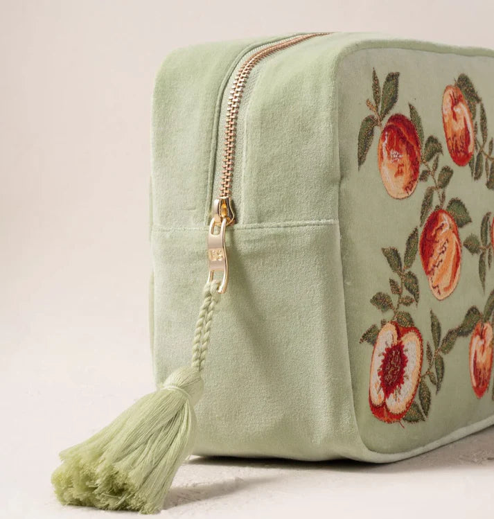 Elizabeth Scarlett Wash Bag Summer Peaches
